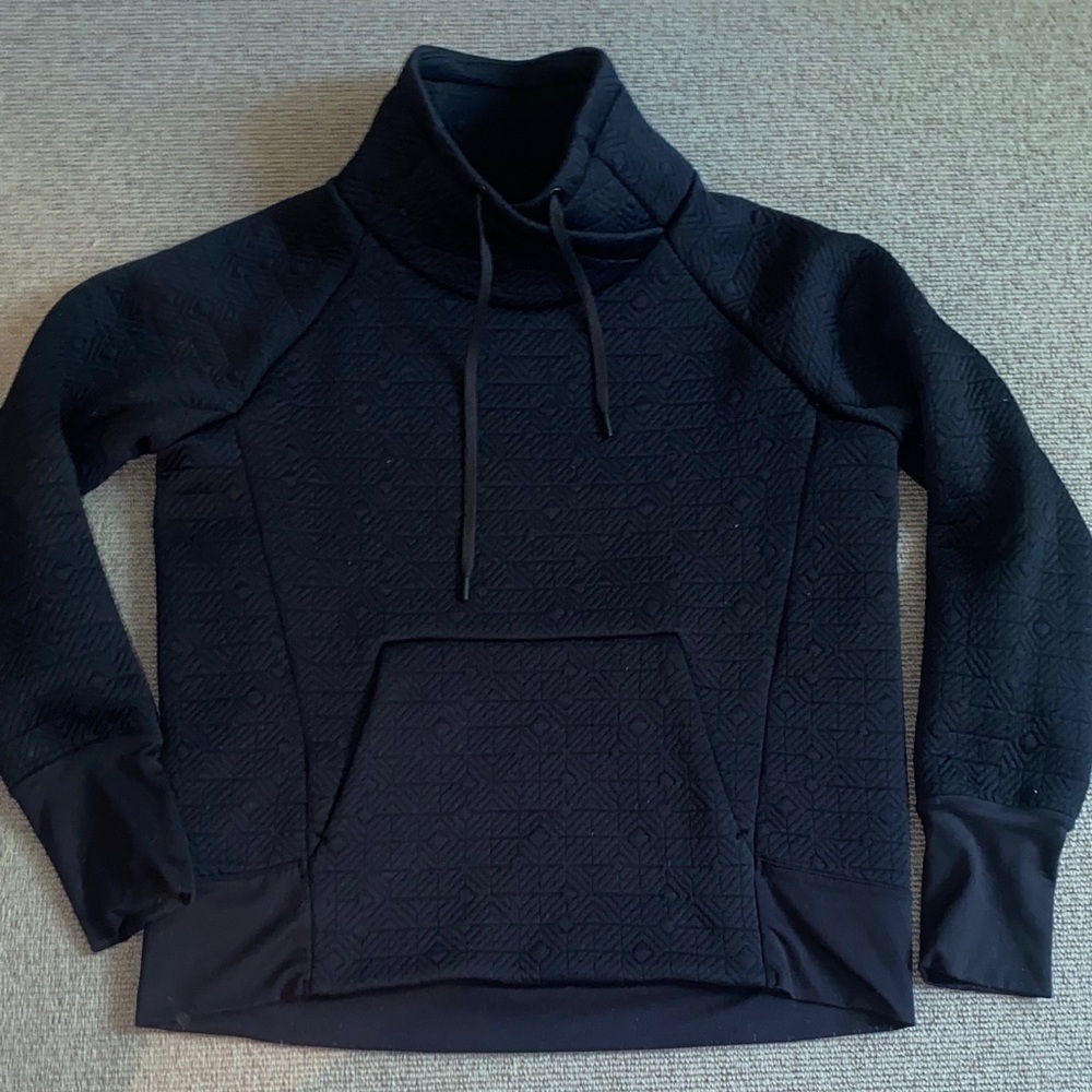 Athleta Black Geometric Pattern Pullover With Sta… - image 1